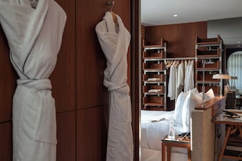 Eden Suite