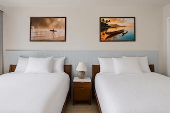 Premier Room, Kitchen, Mountain View (1 Bedroom)