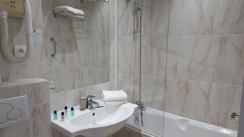 Standard Single Room, 1 Double Bed