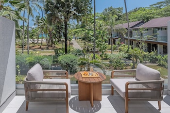 Superior Garden View Balcony Room