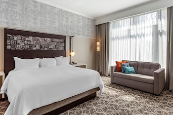 1 KING BED