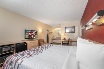 Superior Room, 1 King Bed (Smoke Free)