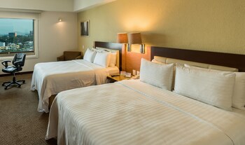 Standard Room, 2 Double Beds