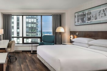 Club Room, 1 King Bed