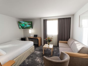 Executive Room, 1 Double Bed with Sofa bed
