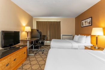 Standard Room, 2 Queen Beds, Second Floor