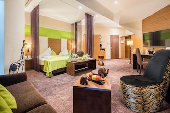 Deluxe Suite, 1 King Bed