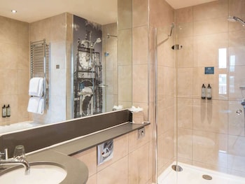 Classic Room, 1 Double Bed, Accessible (Kings Wing)