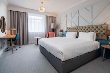 Superior Room, 1 Double Bed (Queens Wing)
