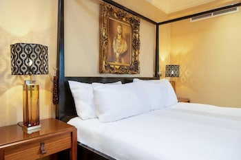 Junior Suite, 1 Double Bed with Sofa bed (Kings Wing)