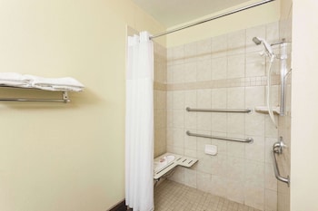 Room, 1 King Bed, Accessible, Non Smoking (Mobility/Hearing Impaired)