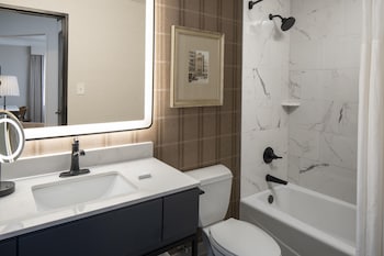 Suite, Multiple Beds