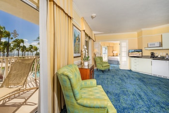 Premium Suite, 1 Bedroom, Non Smoking, Partial Ocean View