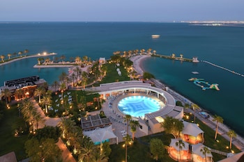 Deluxe Room, 1 King Bed, Balcony, Sea View (Balcony)