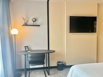 Executive Room, 1 Queen Bed