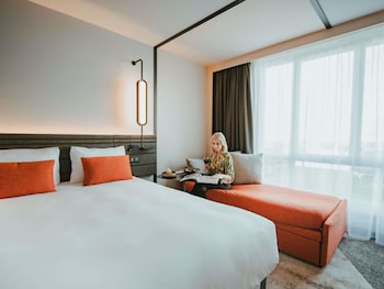Superior Room, 1 Queen Bed with Sofa bed