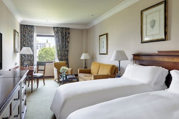 Premium Room, 2 Twin Beds (Club Lounge Access, Castellana View)