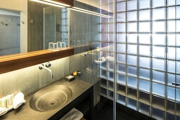 Junior Double Room, City View