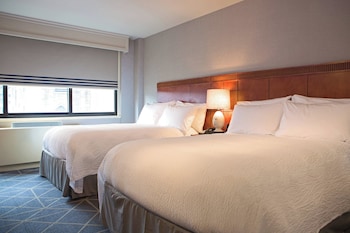 Room, 2 Double Beds (Mobility Accessible, Roll-in Shower)