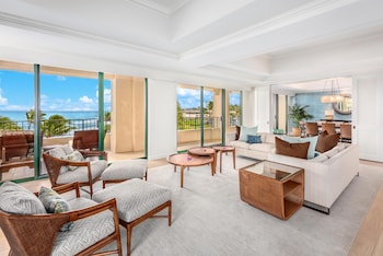 Royal Suite, 1 Bedroom, Ocean View, Oceanfront