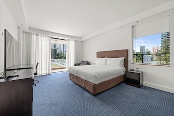 Standard Room, 1 King Bed, Ocean View