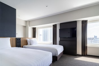 Standard Room, 2 Twin Beds (East Side)