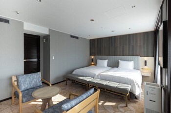 Suite, 2 Twin Beds