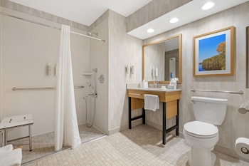 Room, 2 Double Beds, Accessible (Mobility and Hearing)