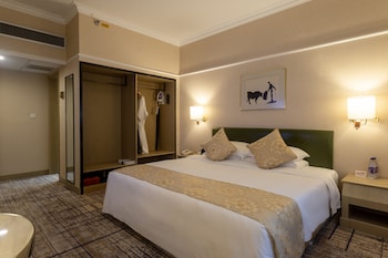 Suite, 1 Bedroom, Club Lounge Access, Garden View
