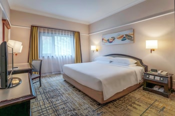 Standard Room, 1 King Bed