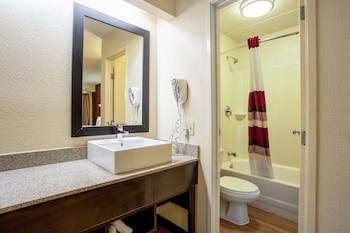 Superior Room, 1 King Bed (Smoke Free)
