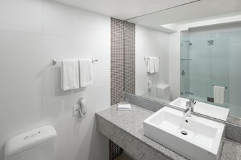 Deluxe Room, 2 Queen Beds