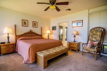 Villa, 2 Bedrooms, Oceanfront (Bay 19B2 Gold 2.5 bath)
