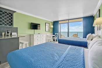 Suite, 2 Queen Beds, Ocean View (Main Building - Oceanfront Efficiency)