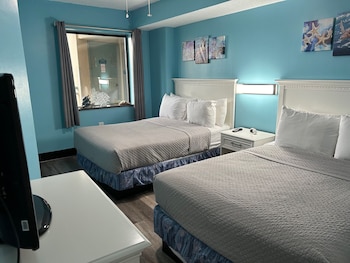 Triple Room, Multiple Beds, Ocean View (Oceanview 3 Bedroom Suite (1 King/4 D)