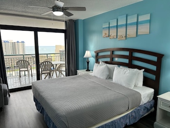 Triple Room, Multiple Beds, Ocean View (Oceanview 3 Bedroom Suite (1 King/4 D)