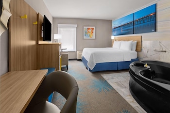 Studio Suite, 1 Queen Bed, Non Smoking