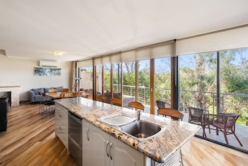 Executive Villa Retreat
