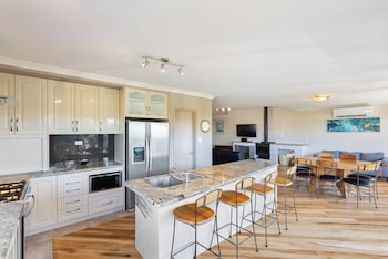 Executive Villa Retreat