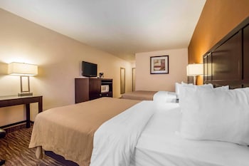 Room, 2 Queen Beds, Accessible, Non Smoking