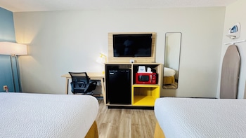 Standard Room, 2 Queen Beds
