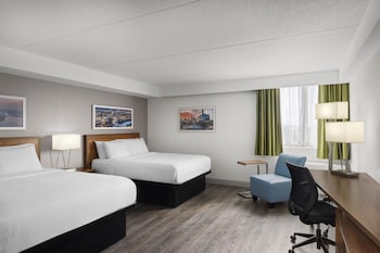 Standard Room, 2 Queen Beds, Non Smoking (Walk-in Shower)