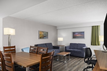 Suite, 2 Queen Beds, Non Smoking (Walk-in Shower;Pet Friendly)