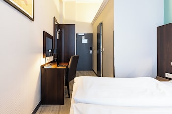 Standard Room, 1 Double Bed