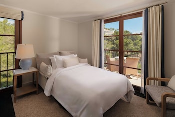 Deluxe Room, 2 Bedrooms, Balcony, Garden View (Balcony)