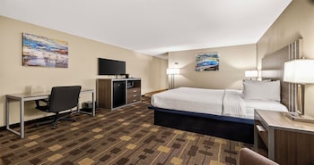 Standard Room, 1 King Bed, Accessible, Non Smoking