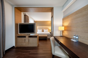 Junior Suite, City View