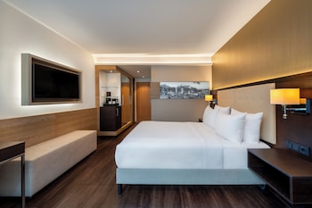 Premium Room, City View