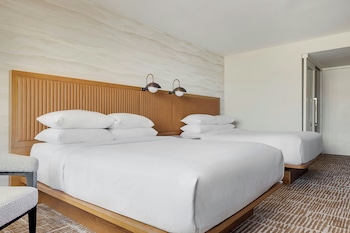 Standard Room, 2 Queen Beds