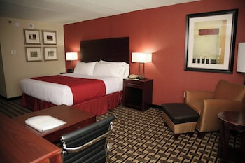 Standard Room, 1 King Bed, Accessible (Communications)
